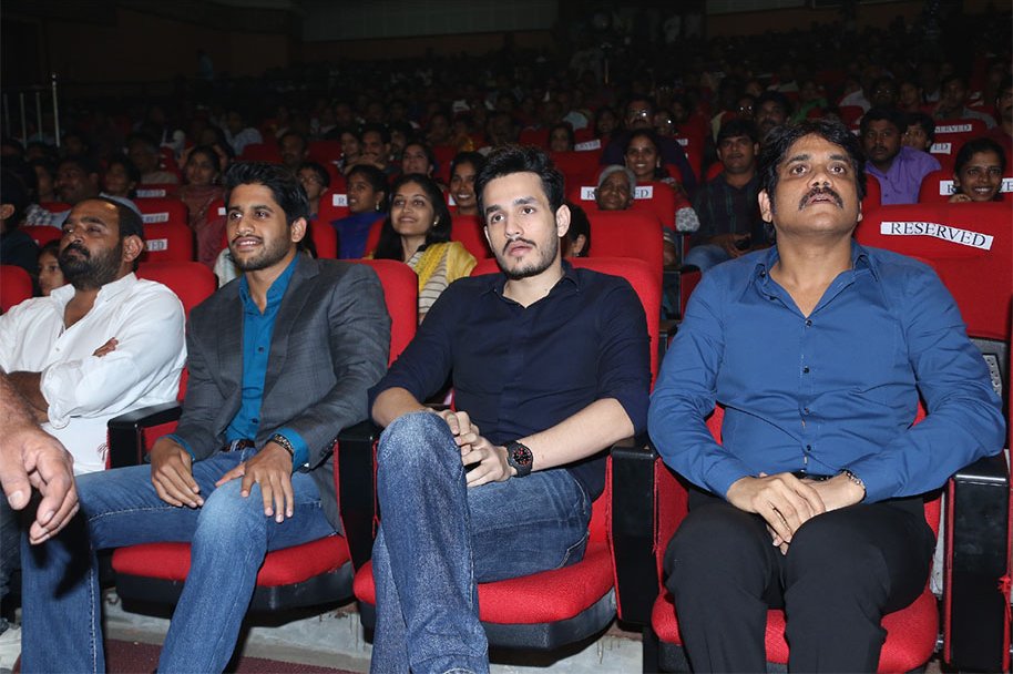 Manam-100-days-and-Oka-Laila-Kosam-Audio